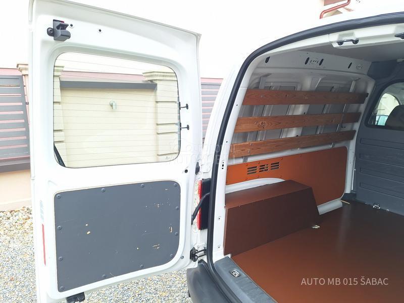 Volkswagen Caddy 1.6 TDI sa KRANOM