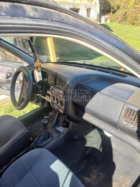 Volkswagen Golf 3 1.6