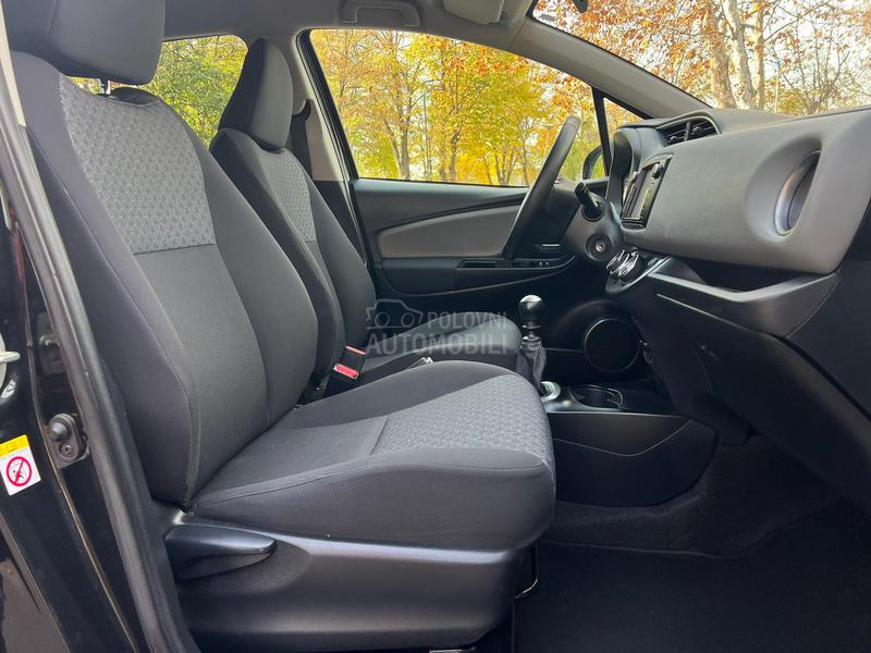 Toyota Yaris 1.33 TREND  CH
