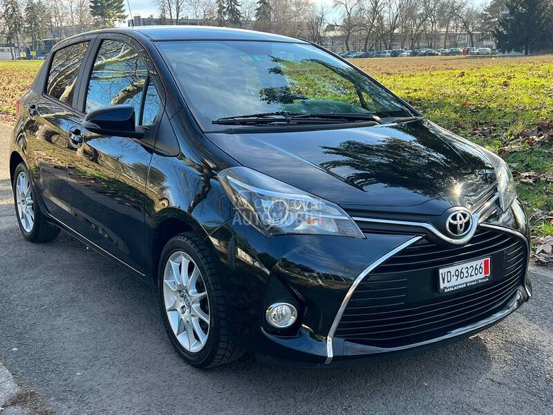 Toyota Yaris 1.33 TREND  CH