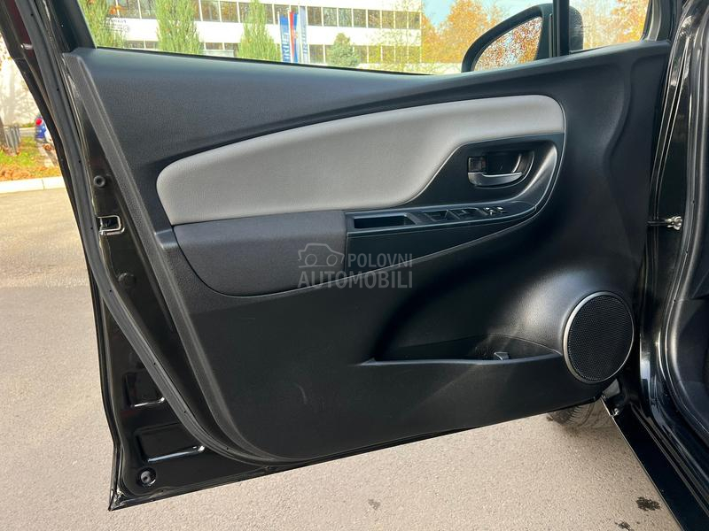 Toyota Yaris 1.33 TREND  CH