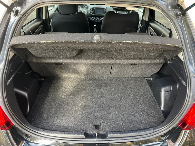 Toyota Yaris 1.33 TREND  CH