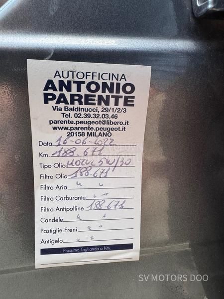 Peugeot 3008 1.6ehdi 112