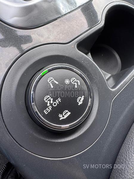 Peugeot 3008 1.6ehdi 112