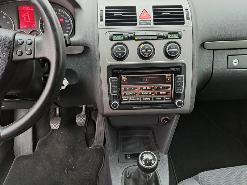 Volkswagen Touran 1.4