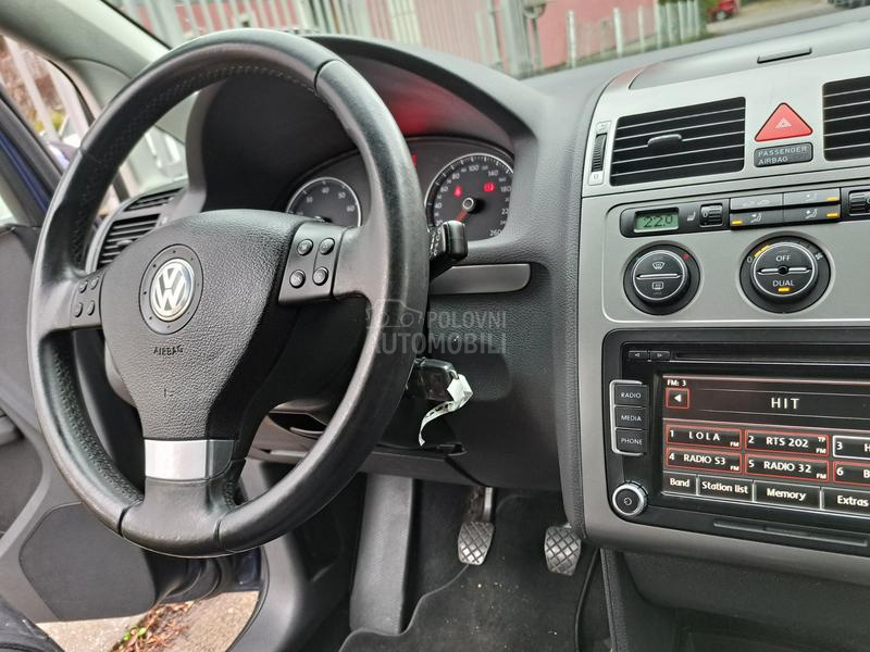 Volkswagen Touran 1.4