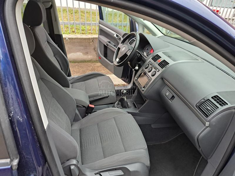 Volkswagen Touran 1.4