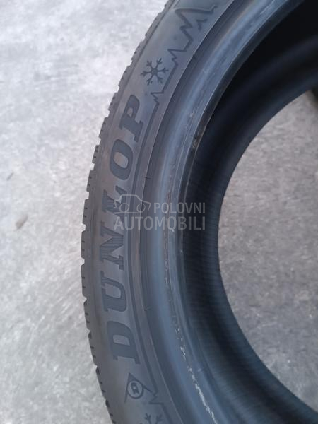 Dunlop 235/45 R18 Zimska