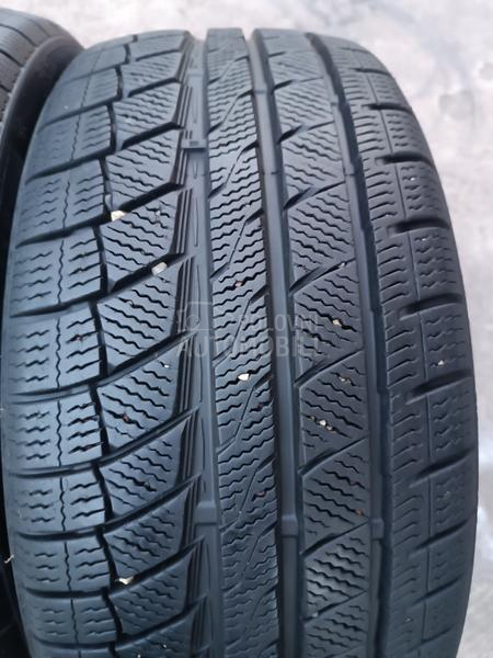 Davanti 225/45 R17 Zimska