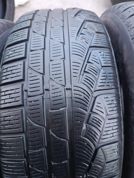 Pirelli 225/55 R17 Zimska