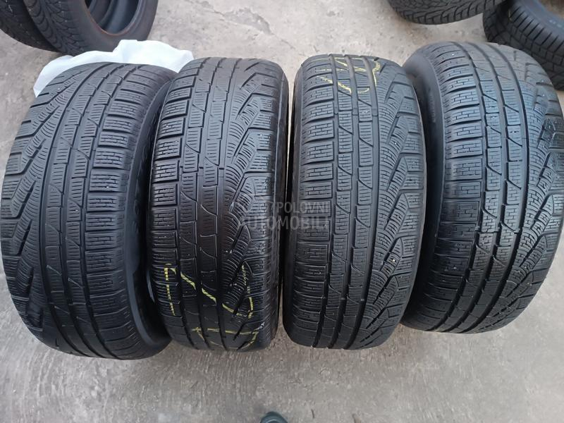 Pirelli 225/55 R17 Zimska