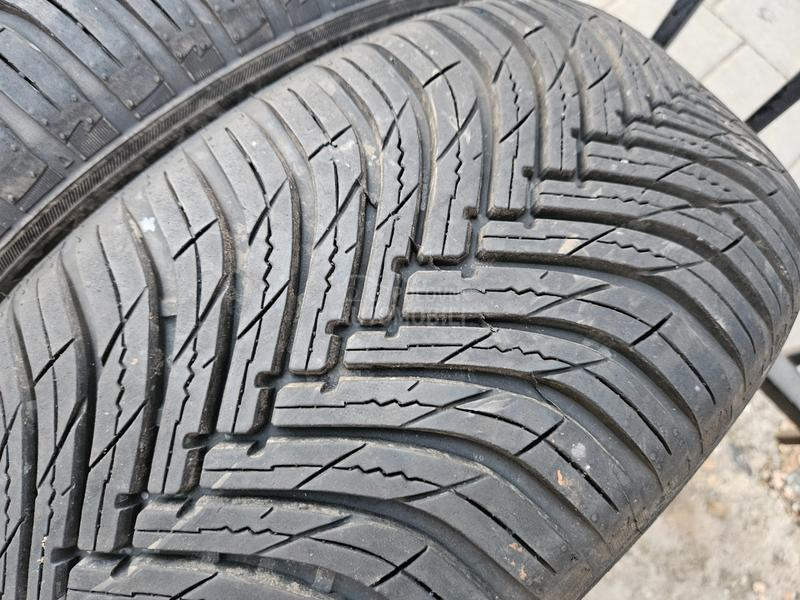 Maxxis 195/55 R16 Sve sezone