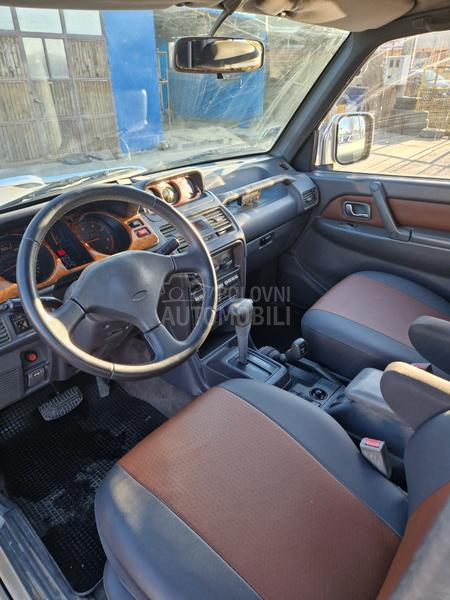 Mitsubishi Pajero 