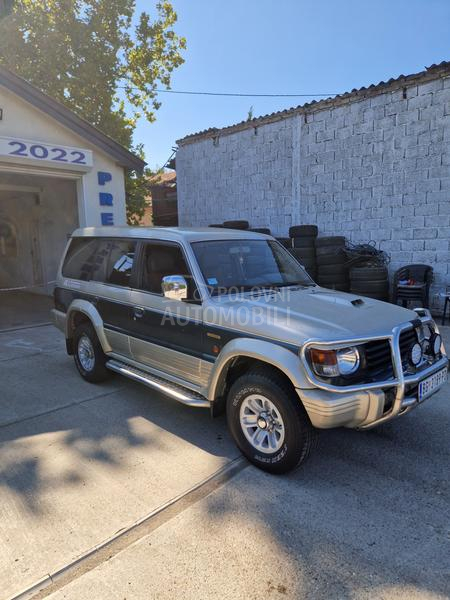 Mitsubishi Pajero 