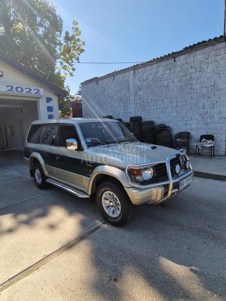 Mitsubishi Pajero 