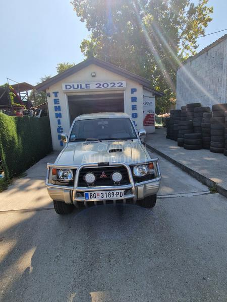 Mitsubishi Pajero 