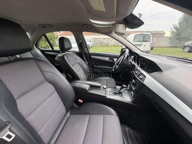 Mercedes Benz C 220 