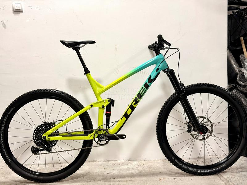 Trek Slash 29