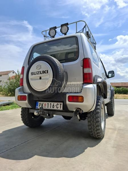 Suzuki Jimny 