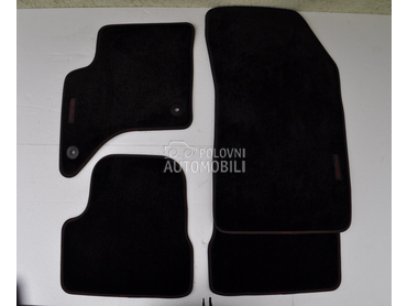 Originalne tepih patosnice za Alfa Romeo Junior od 2024. do 2026. god.