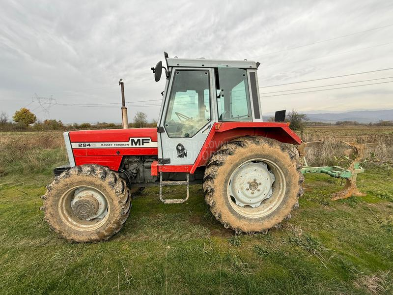 Massey Ferguson 294s