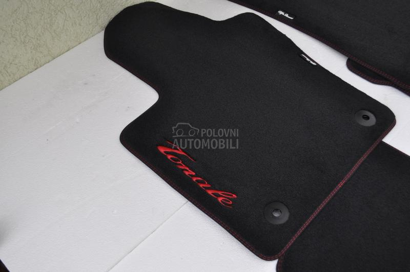 Originalne tepih patosnice