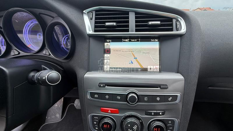 Citroen C4 1.2 MATIK PANO NAV