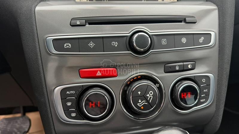 Citroen C4 1.2 MATIK PANO NAV