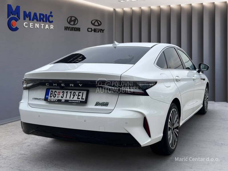 Chery Arrizo 8 PHEV