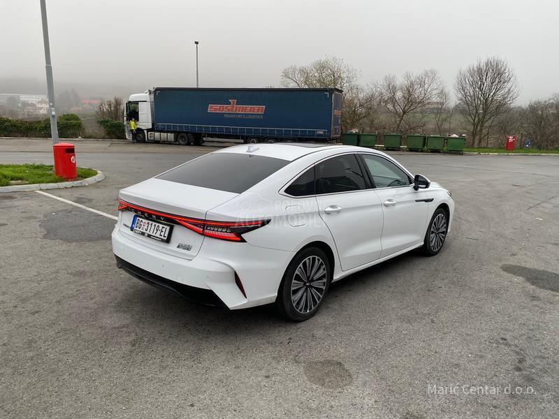 Chery Arrizo 8 PHEV
