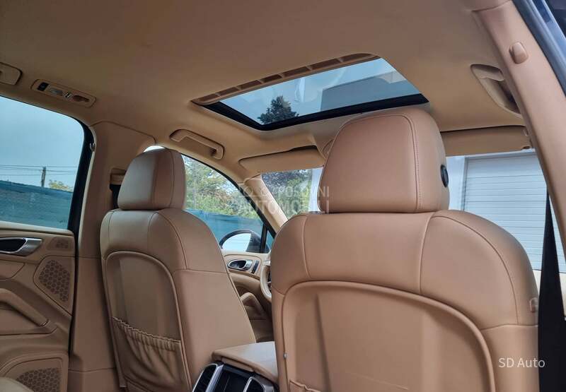 Porsche Cayenne 3.0 d