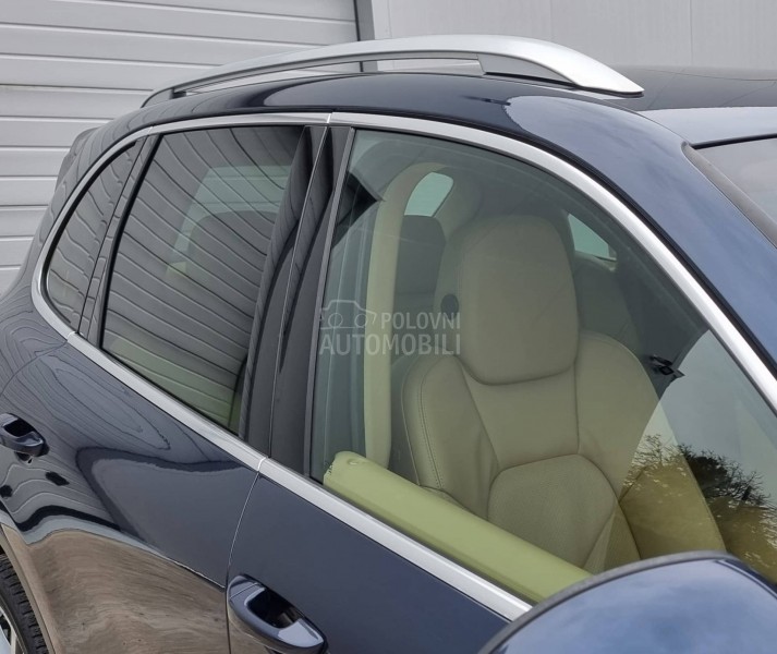 Porsche Cayenne 3.0 d