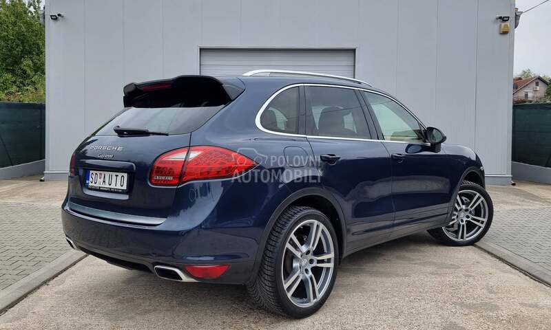 Porsche Cayenne 3.0 d
