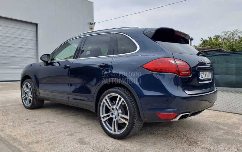 Porsche Cayenne 3.0 d