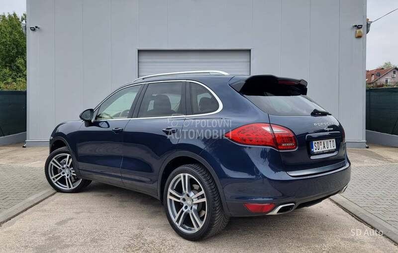Porsche Cayenne 3.0 d