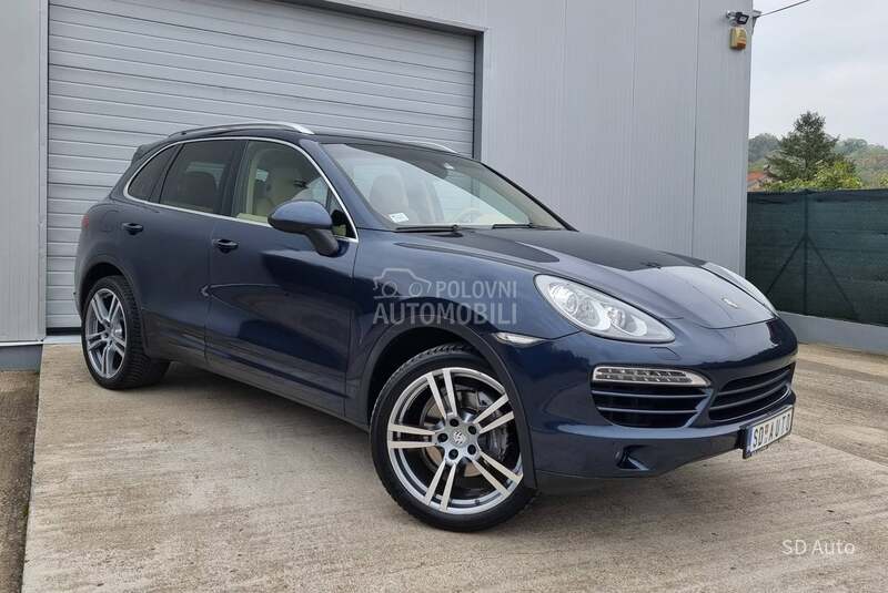 Porsche Cayenne 3.0 d
