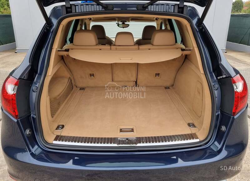 Porsche Cayenne 3.0 d