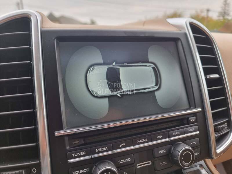 Porsche Cayenne 3.0 d