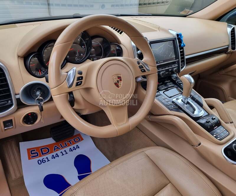 Porsche Cayenne 3.0 d