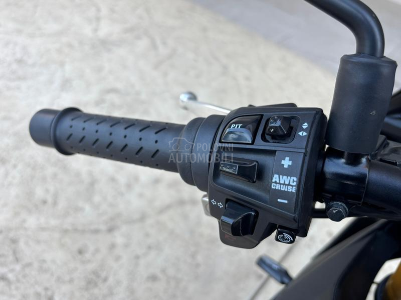 Aprilia tuono v4 factory 1100