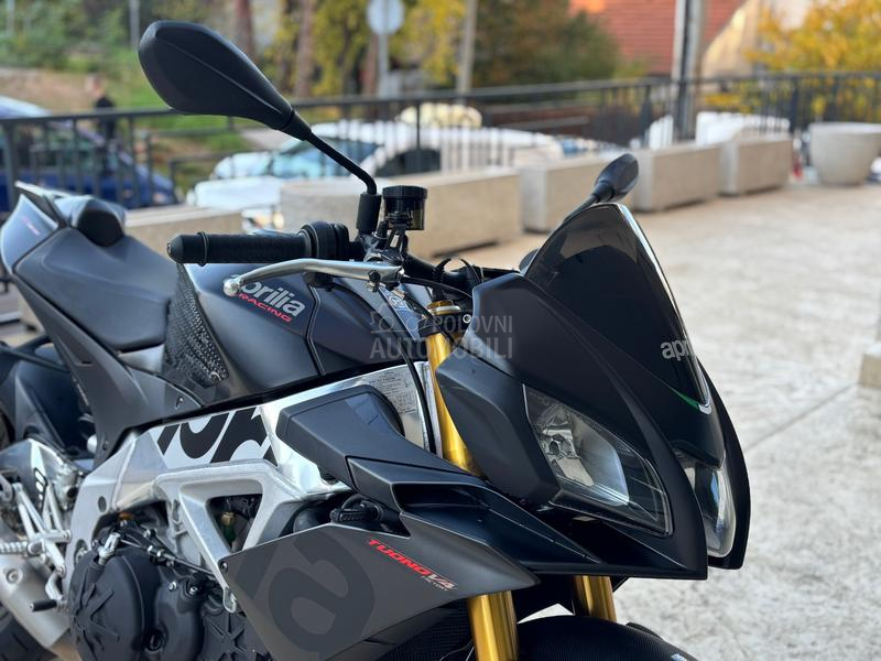 Aprilia tuono v4 factory 1100