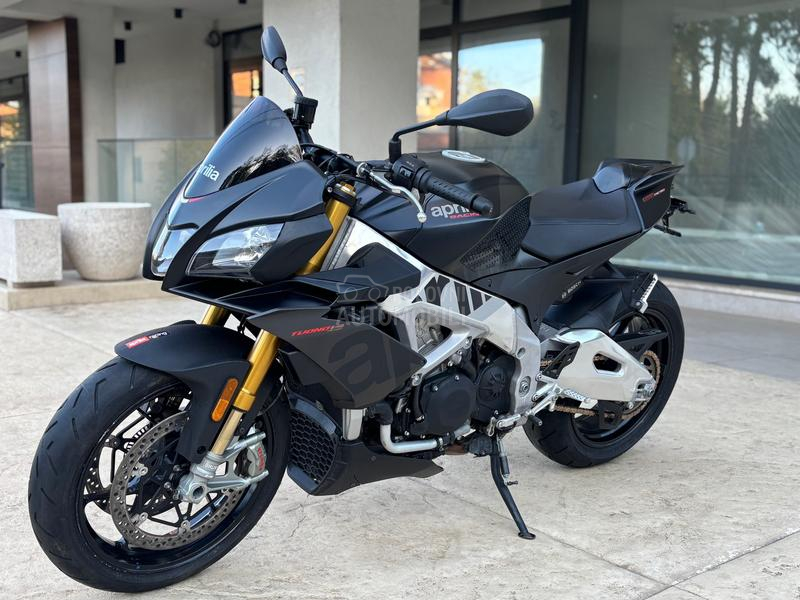 Aprilia tuono v4 factory 1100