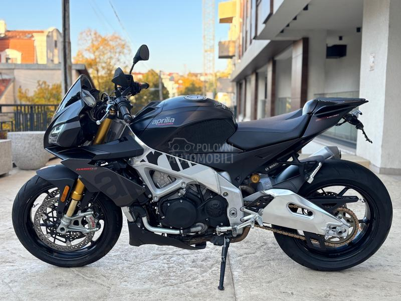 Aprilia tuono v4 factory 1100