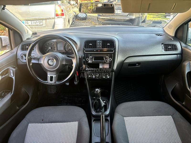 Volkswagen Polo 1.2 P L I N Trend