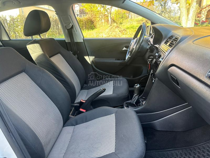 Volkswagen Polo 1.2 P L I N Trend