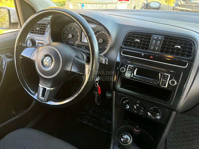 Volkswagen Polo 1.2 P L I N Trend
