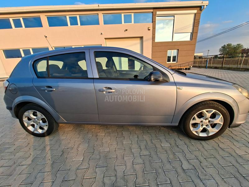 Opel Astra H 1.7 CDTI