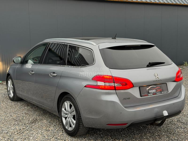 Peugeot 308 1.6e-HDI PANO/LED