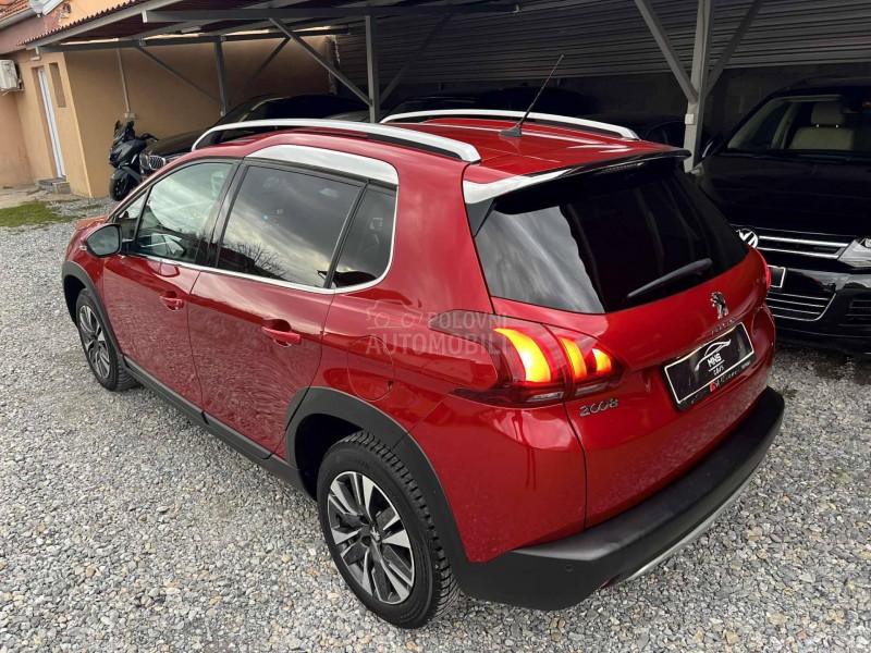 Peugeot 2008 1.2i/Allure/Kam/Led