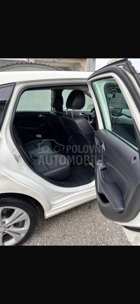 Mercedes Benz B 180 led farovi